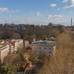 Sude Isztambul