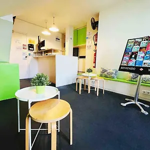 And Basic Universitat For Young , Barcelona Spanyolország