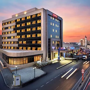 Hampton By Hilton Kayasehir *** Istanbul